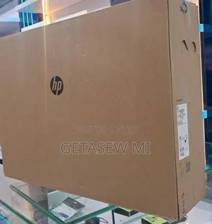 New HP 200 G4 22 All-in-One 8GB Intel Core I7 SSD 512GB