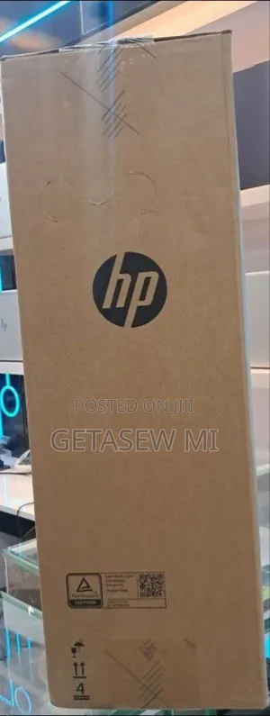 New HP 200 G4 22 All-in-One 8GB Intel Core I7 SSD 512GB