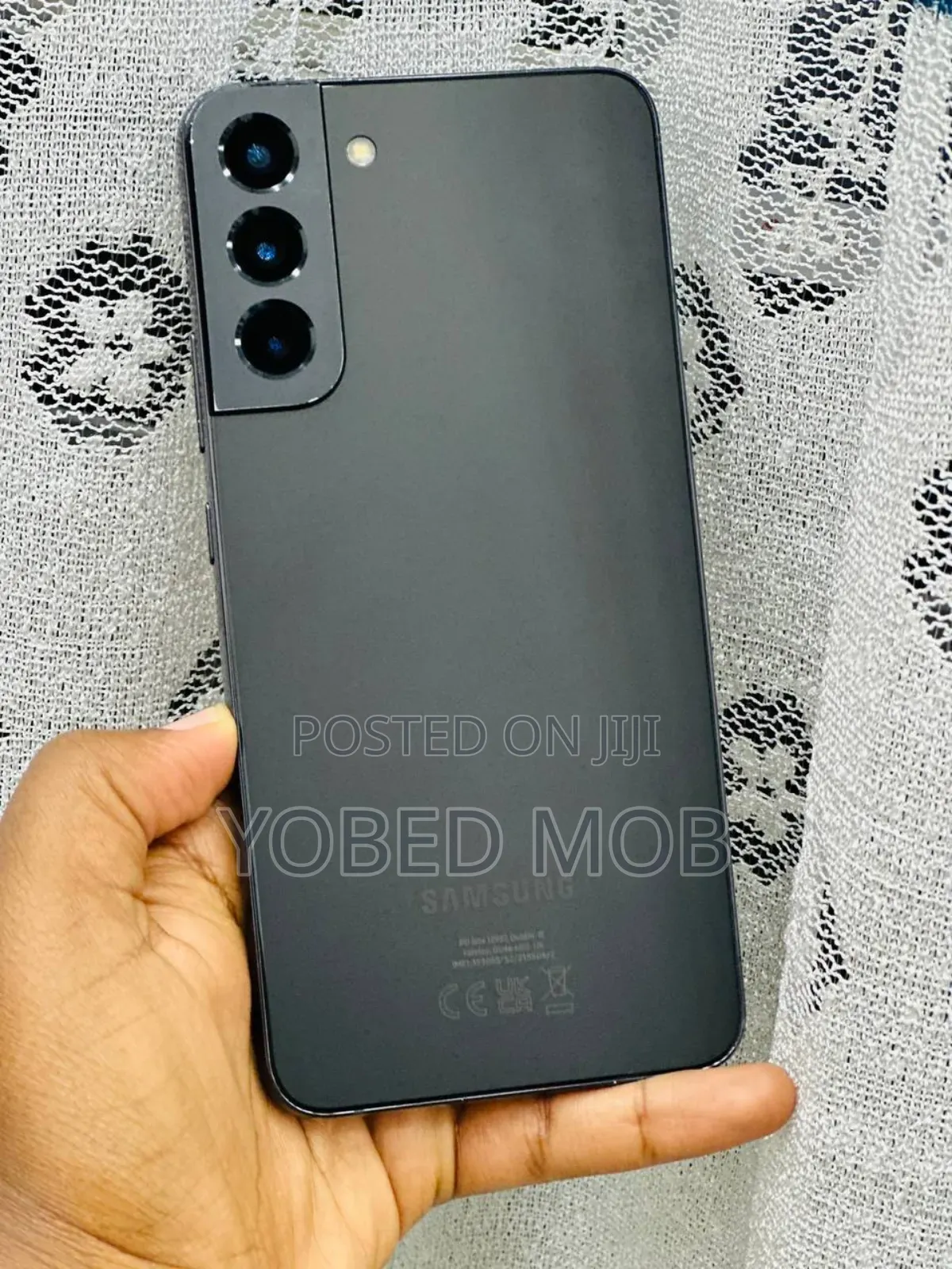 New Samsung Galaxy S22 5G 256 GB