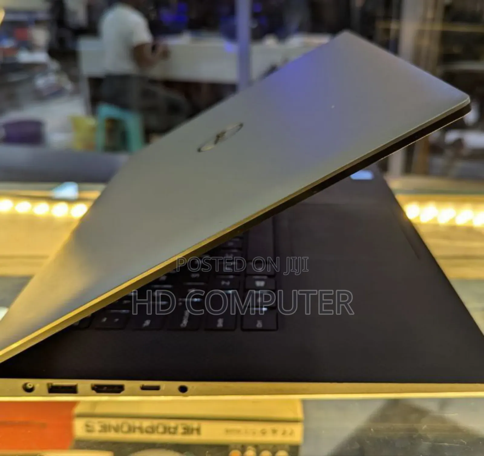 New Laptop Dell XPS 13 8GB Intel Core I5 SSD 256GB