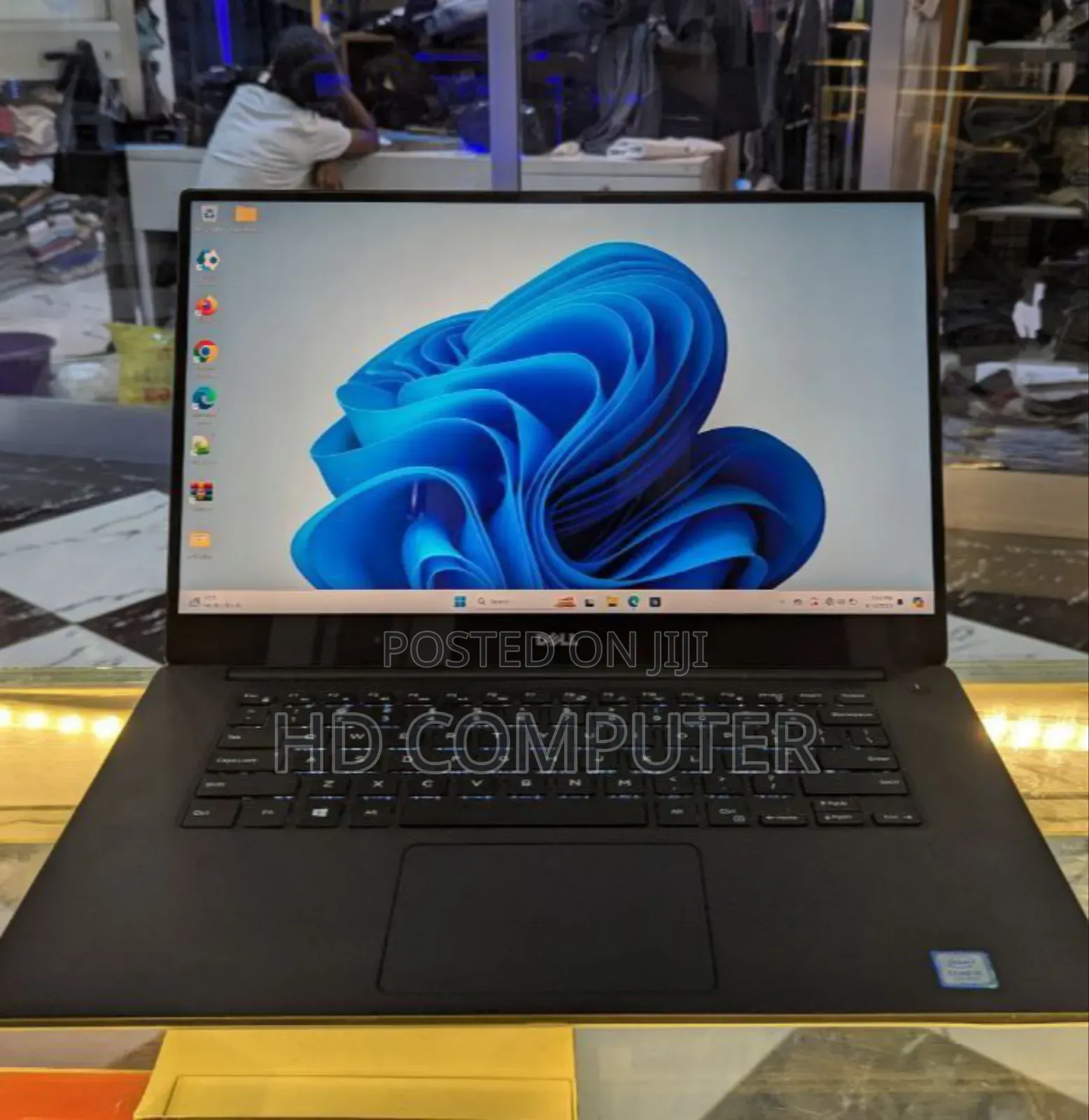 New Laptop Dell XPS 13 8GB Intel Core I5 SSD 256GB