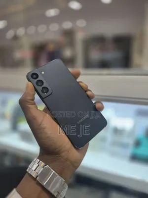 Samsung Galaxy S22 5G 128 GB Black