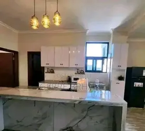 Furnished 5bdrm Apartment in Apartment, Yeka for rent