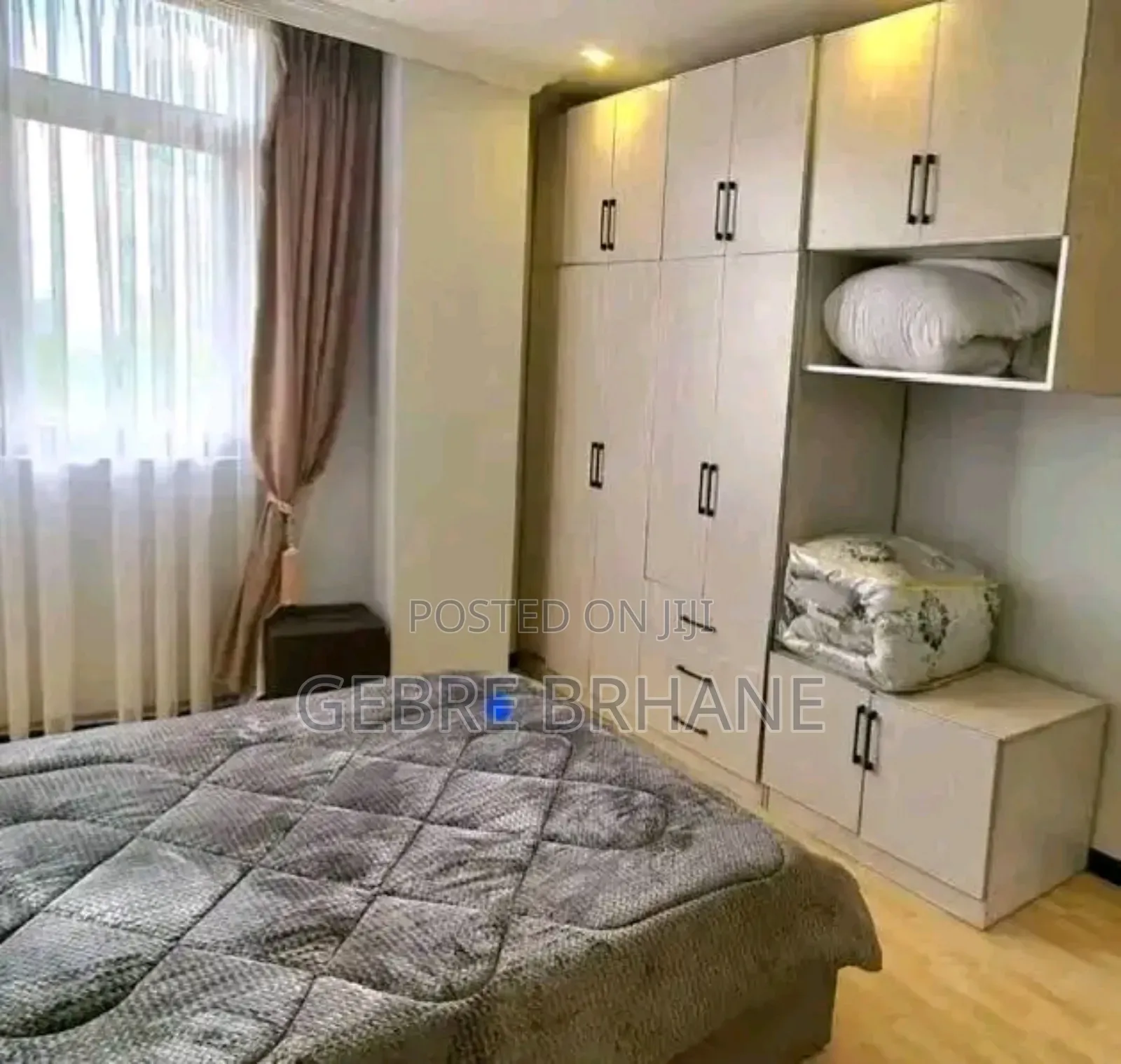 Furnished 5bdrm Apartment in Apartment, Yeka for rent
