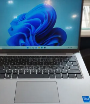 New Laptop Dell Latitude 5540 16GB Intel Core I5 SSD 512GB