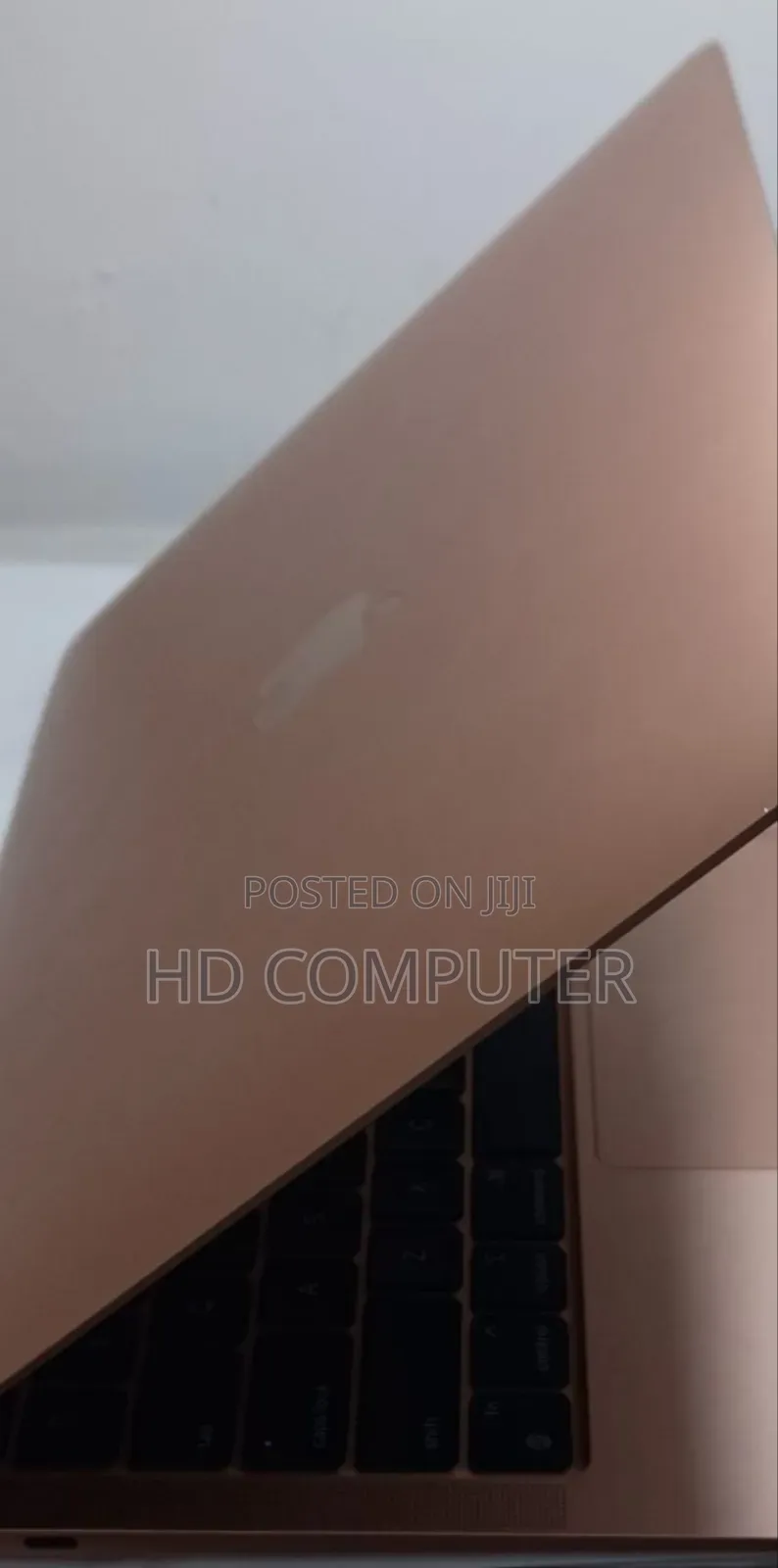 New Laptop Apple MacBook Air 2020 M1 8GB Apple M1 SSD 256GB