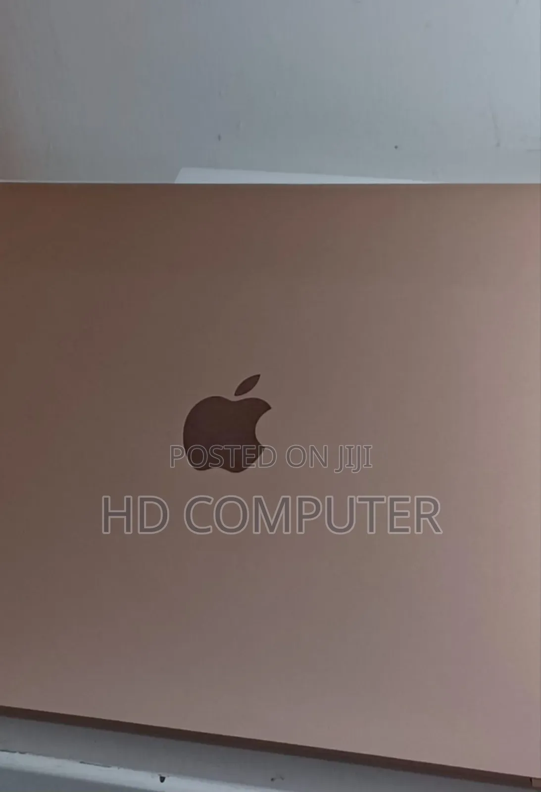 New Laptop Apple MacBook Air 2020 M1 8GB Apple M1 SSD 256GB