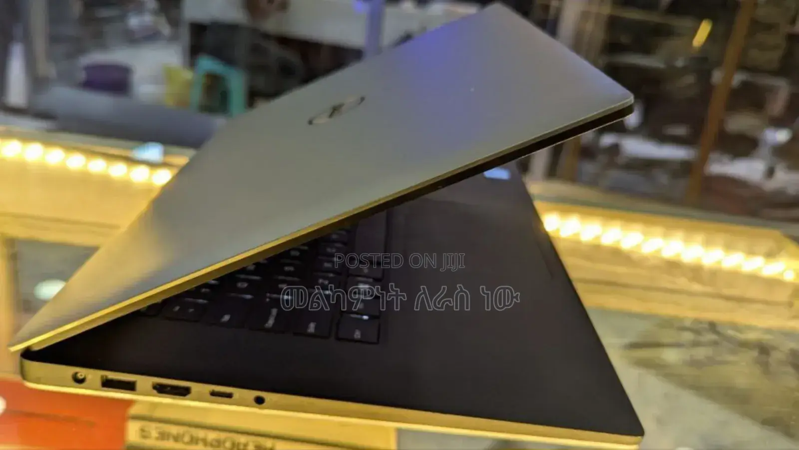 New Laptop Dell XPS 15 8GB Intel Core I5 SSD 256GB