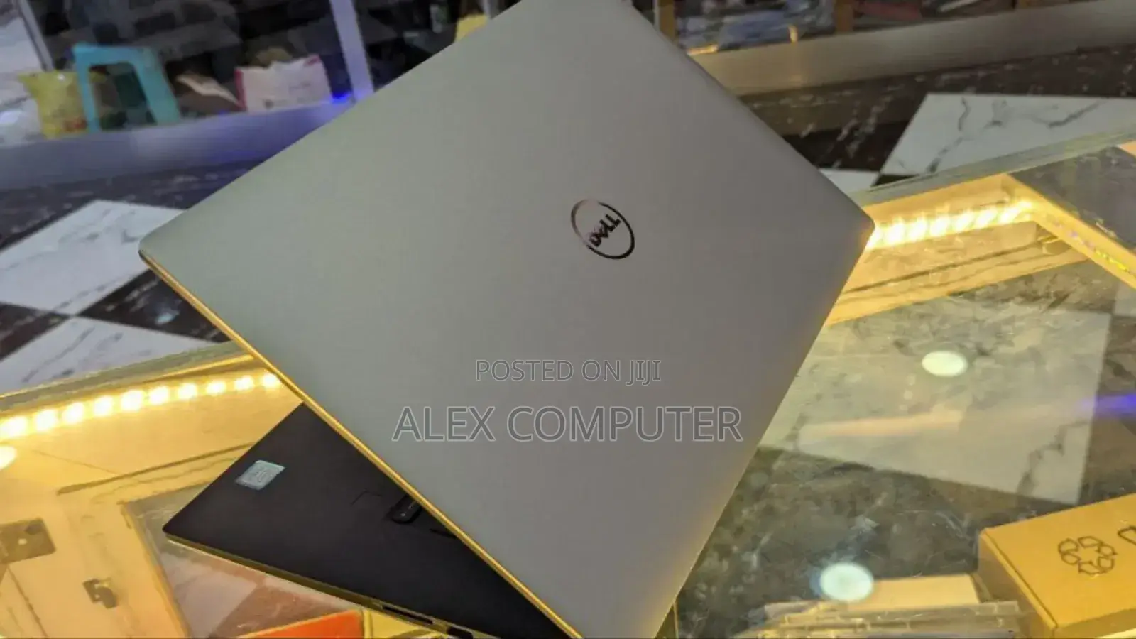 New Laptop Dell XPS 15 8GB Intel Core I5 SSD 256GB