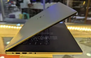 New Laptop Dell XPS 15 8GB Intel Core I5 SSD 256GB