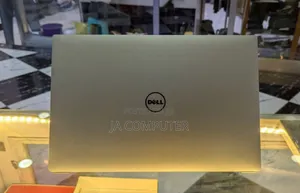 New Laptop Dell XPS 15 8GB Intel Core I5 SSD 256GB