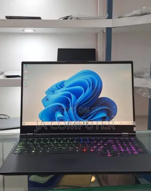 New Laptop Lenovo Legion 5 8GB Intel Core I7 SSD 1T