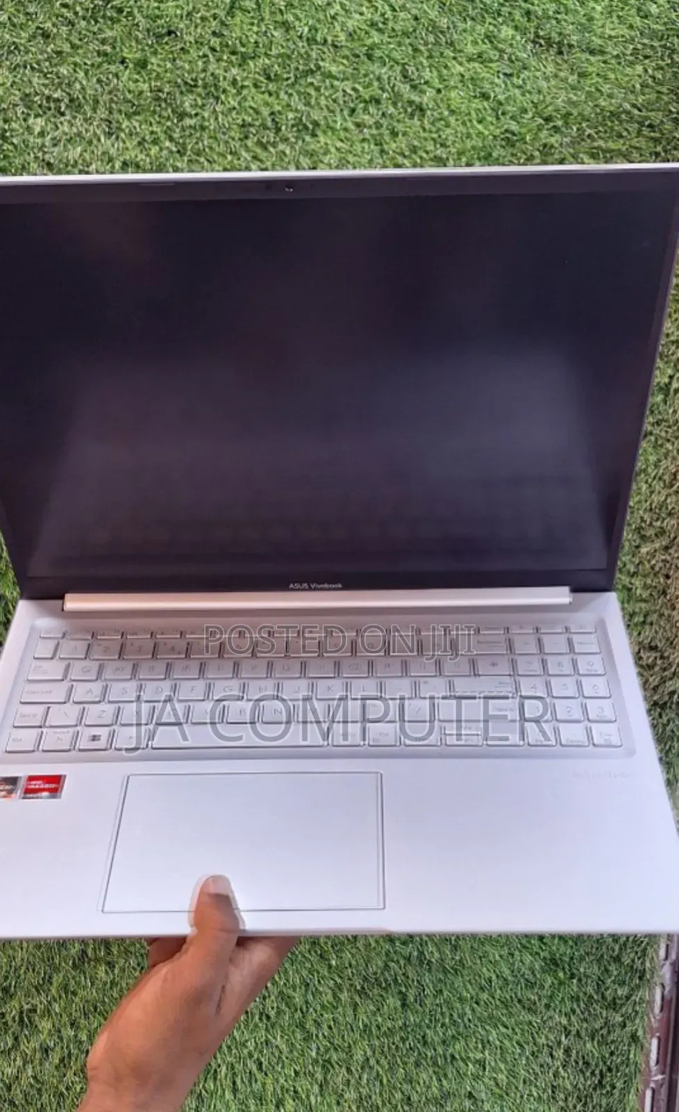 New Laptop Asus VivoBook 15 X505BA 8GB AMD Ryzen 5 SSD 256GB