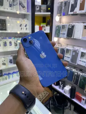 New Apple iPhone 13 256 GB Blue