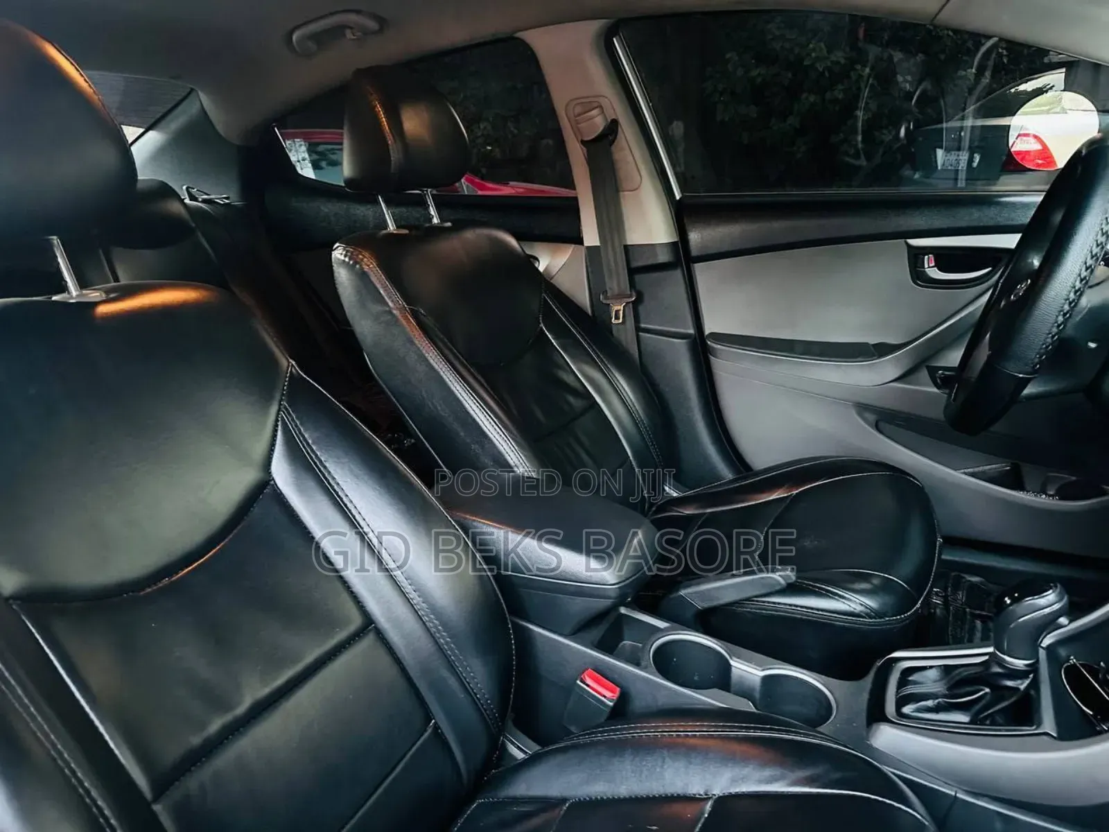 Hyundai Elantra 2015 Silver