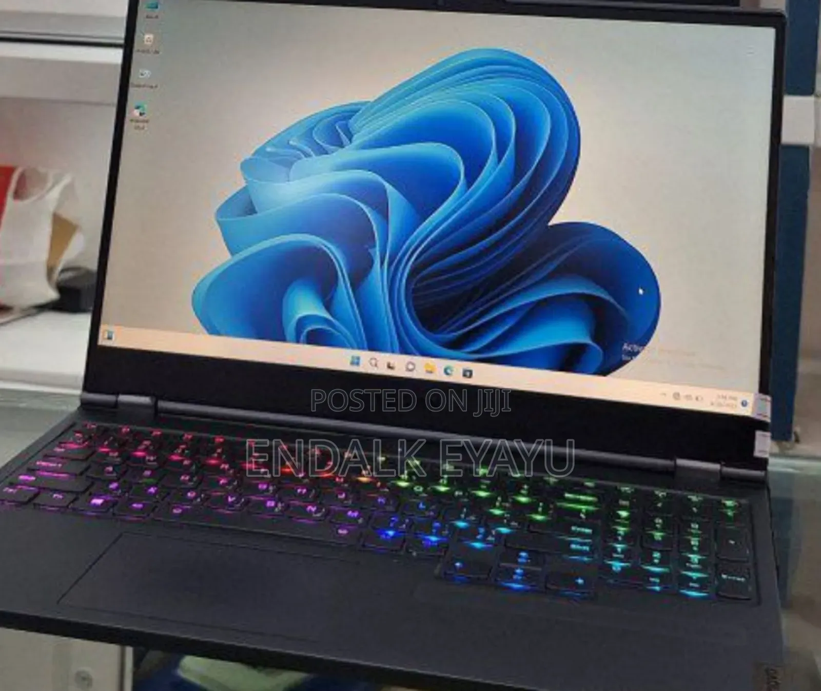 New Laptop Lenovo Legion 5 8GB Intel Core I7 SSD 1T