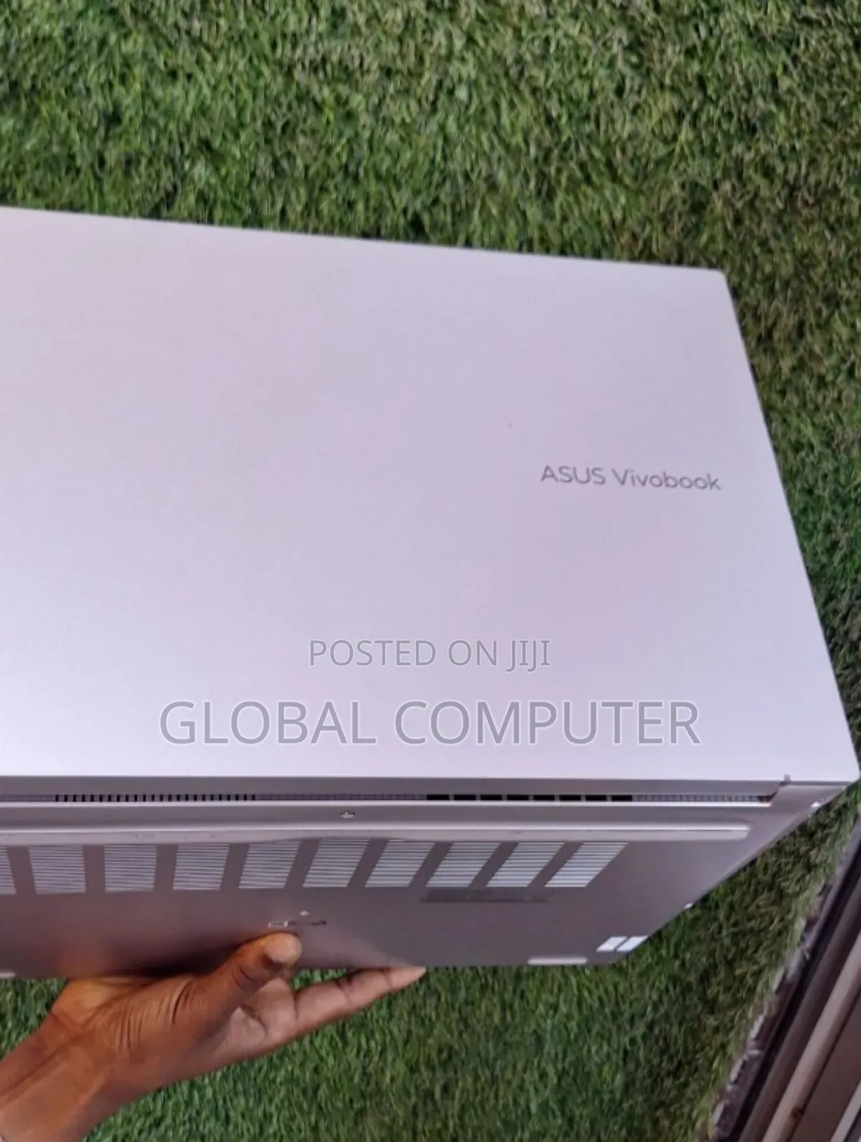 New Laptop Asus VivoBook W202 8GB AMD Ryzen 5 SSD 256GB