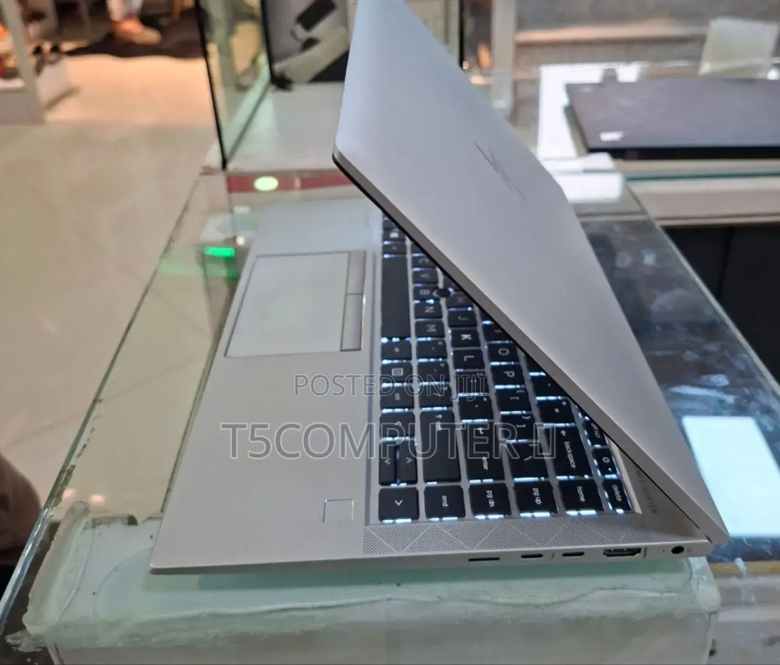 New Laptop HP EliteBook 845 G7 16GB AMD Ryzen 7 SSD 512GB