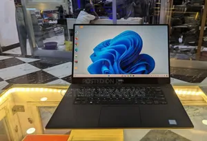 Photo - New Laptop Dell XPS 15 8GB Intel Core I7 SSD 256GB