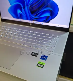 New Laptop HP Envy 13 16GB Intel Core I7 SSD 1T