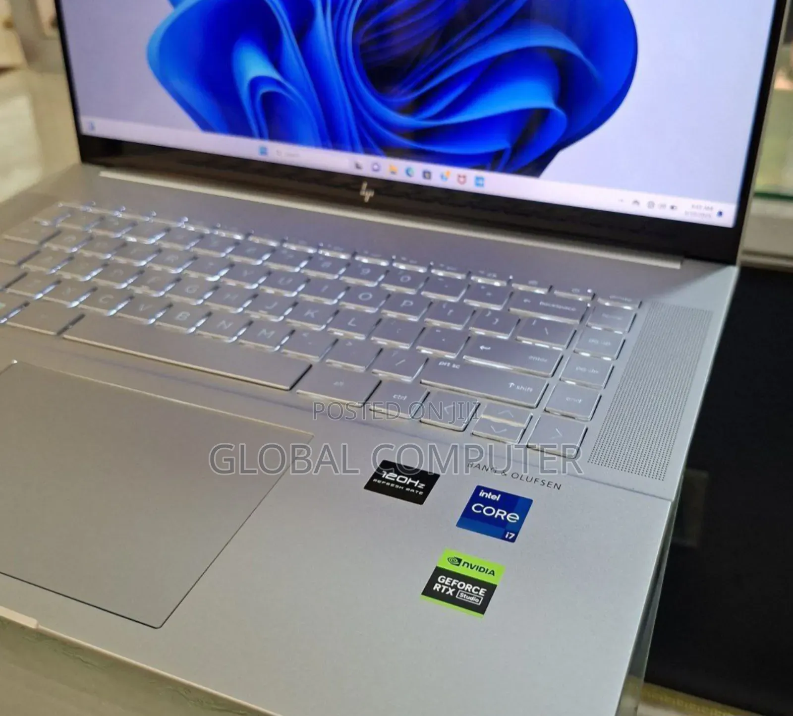 New Laptop HP Envy K101tx 16GB Intel Core I7 SSD 1T