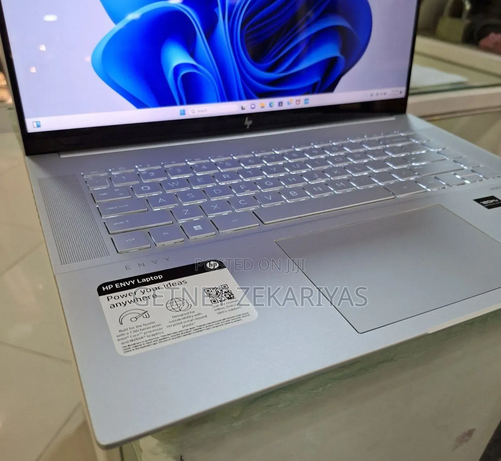 New Laptop HP Envy X360 Convertible 15 Es2xx 16GB Intel Core I7 SSD 1T