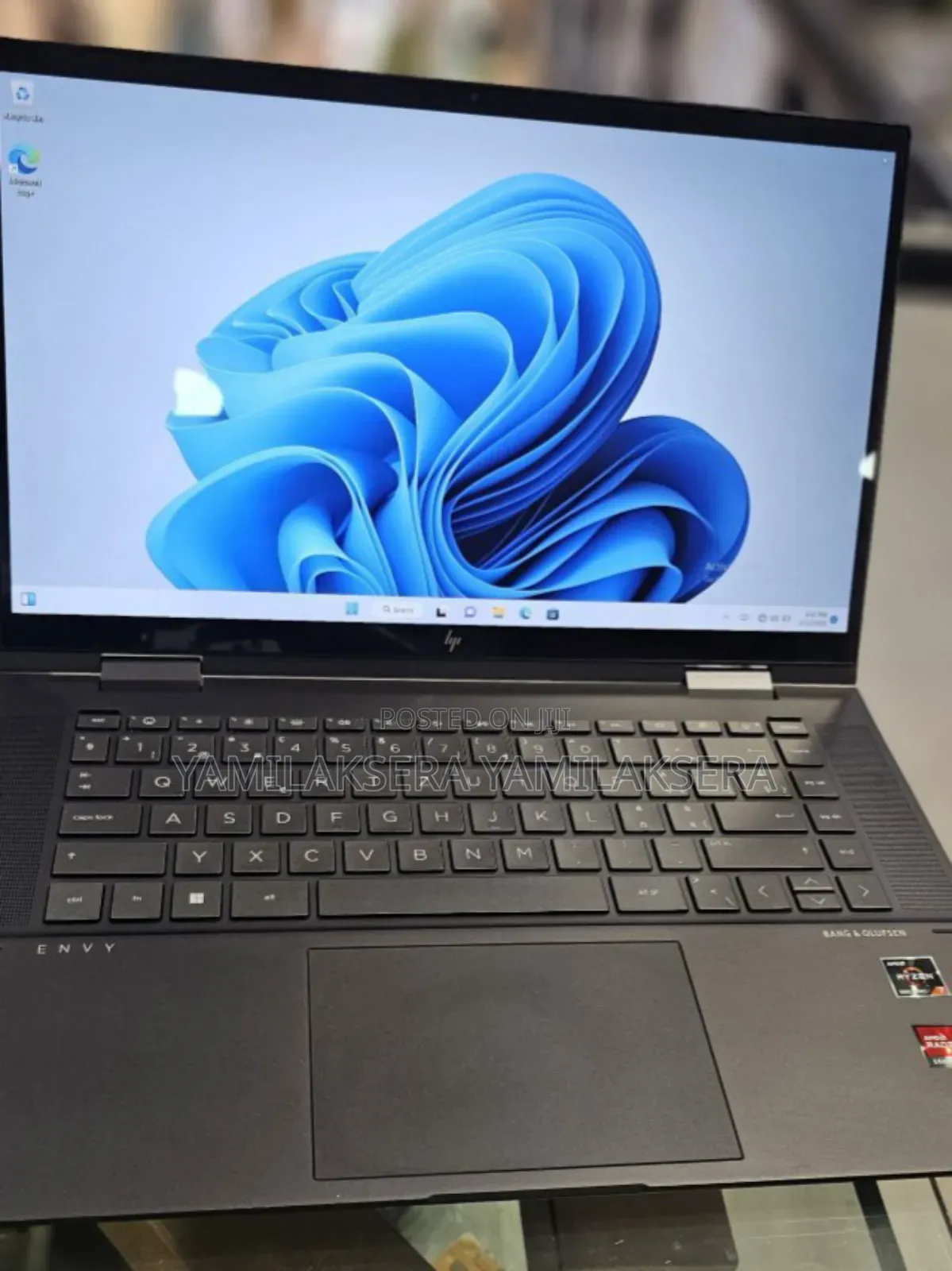 New Laptop HP Envy X360 16GB AMD Ryzen 7 SSD 1T