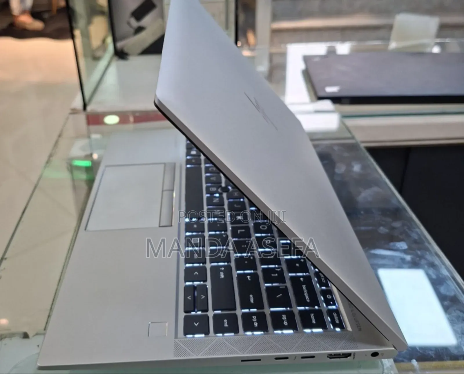 New Laptop HP EliteBook 845 G7 16GB AMD Ryzen 7 SSD 512GB