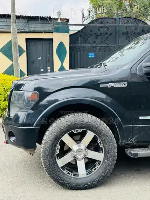 Ford F-150 2014 Black