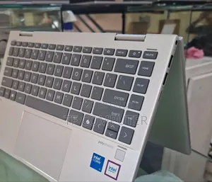 New Laptop HP Envy X360 8GB Intel Core Ultra 5 SSD 512GB