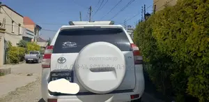 Toyota Land Cruiser Prado 2015 Ivory