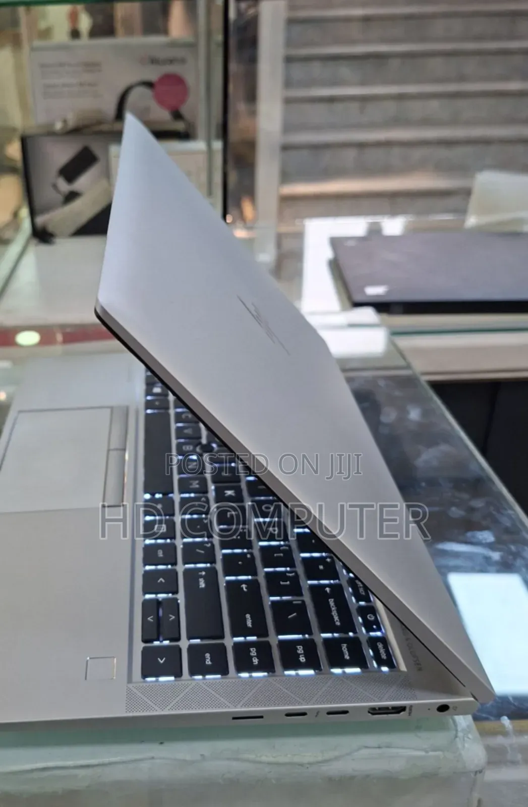 New Laptop HP EliteBook 845 G7 16GB AMD Ryzen 7 SSD 512GB