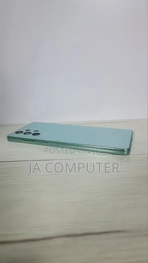 New Samsung Galaxy A73 5G 256 GB Green