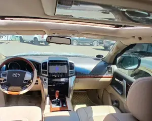 Toyota Land Cruiser 2015 Silver