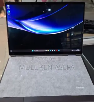 Photo - New Laptop HP Spectra 13 16GB Intel Core Ultra 7 SSD 1T