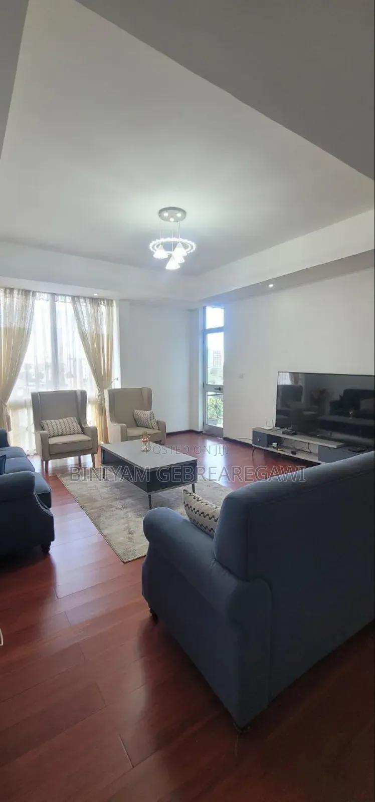 Furnished 2bdrm Apartment in Apartment, Yeka for rent