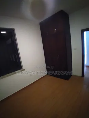 3bdrm Apartment in Apartment, Yeka for rent