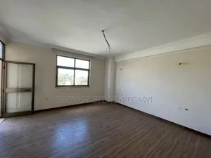 3bdrm Apartment in Apartment, Yeka for rent