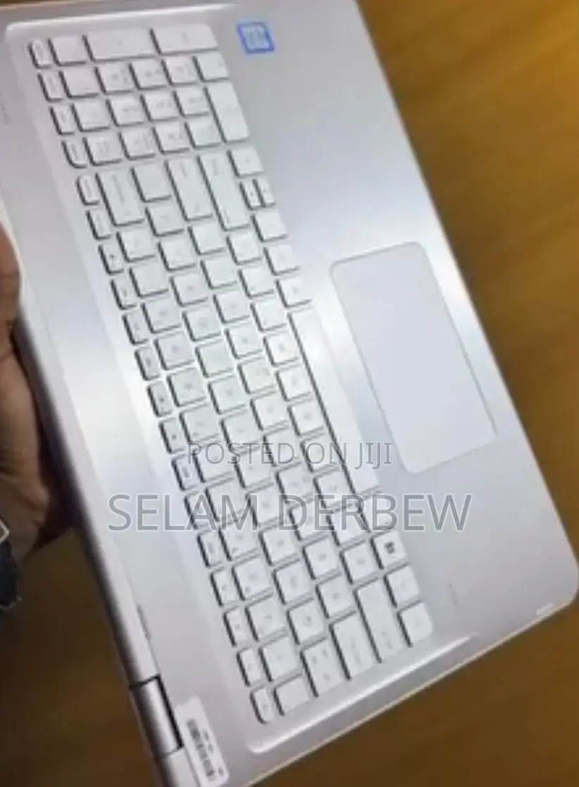 New Laptop HP Envy X360 8GB Intel Core I5 HDD 1T