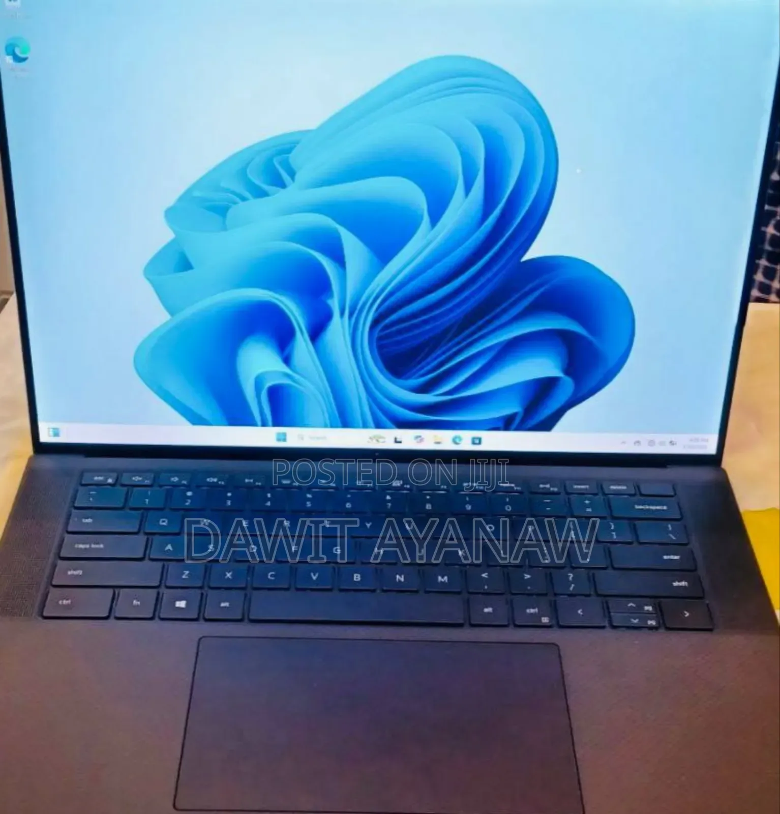 New Laptop Dell 16GB Intel Core I7 SSD 512GB