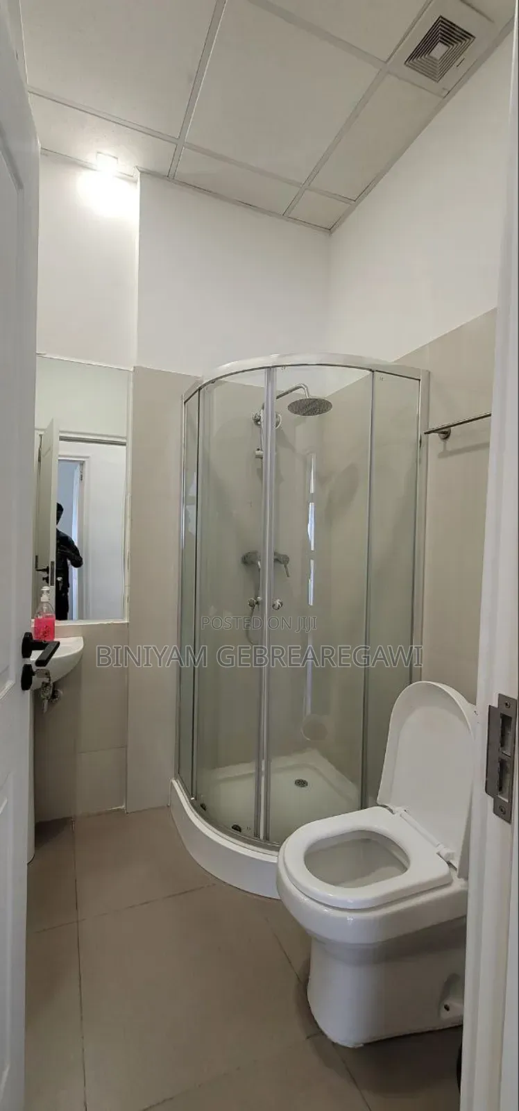 Furnished 1bdrm Apartment in Apartment, Yeka for rent