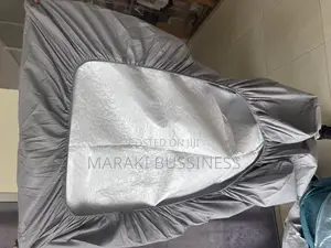 Photo - Waterproof Bed Cover