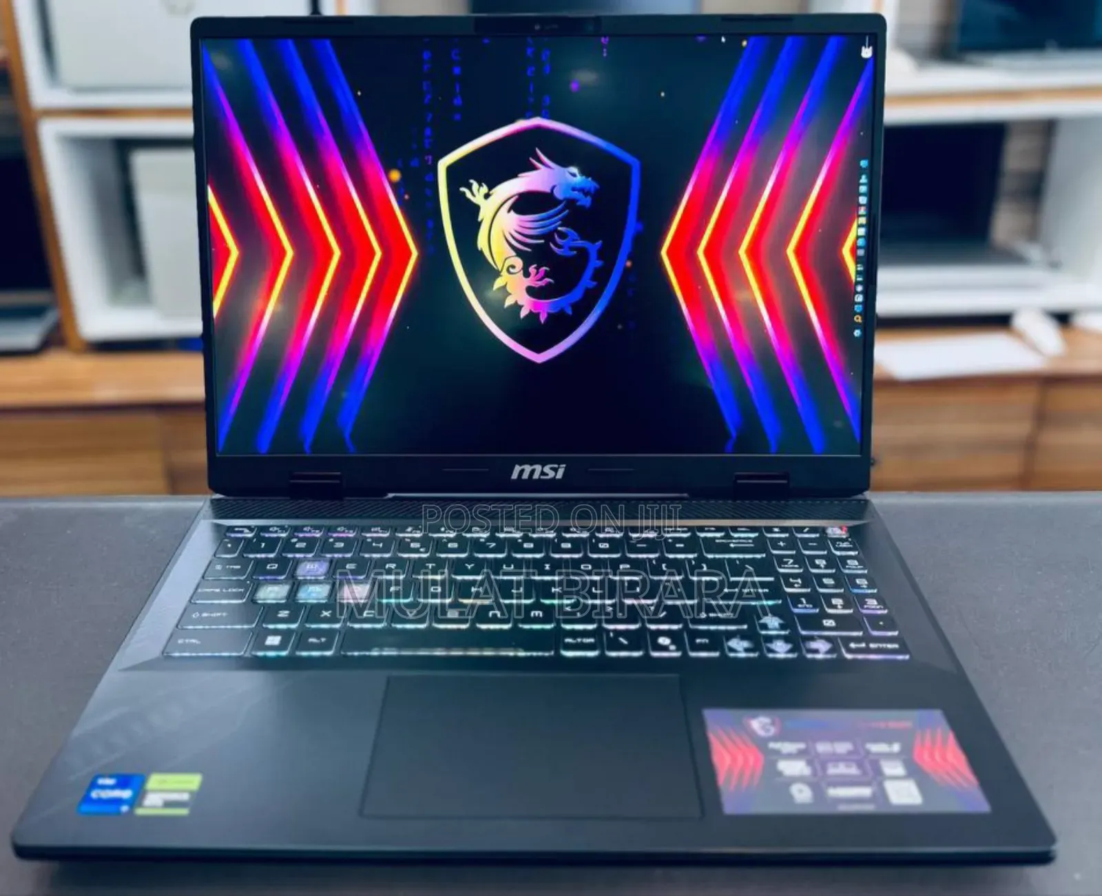 New Laptop MSI Crosshair 15 B12U 16GB Intel Core I7 SSD 1T