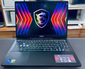 Photo - New Laptop MSI Crosshair 15 B12U 16GB Intel Core I7 SSD 1T