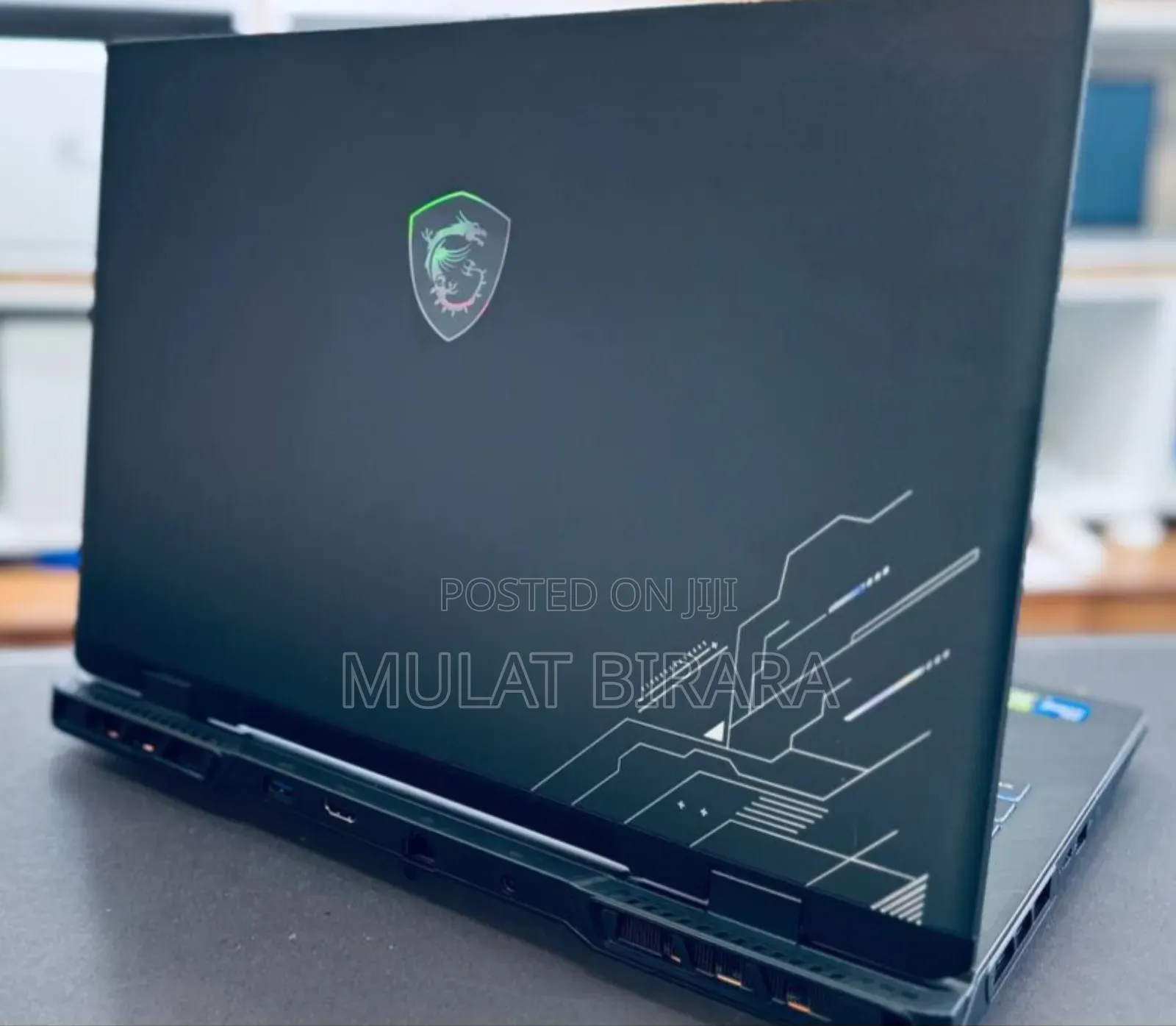 New Laptop MSI Crosshair 15 B12U 16GB Intel Core I7 SSD 1T