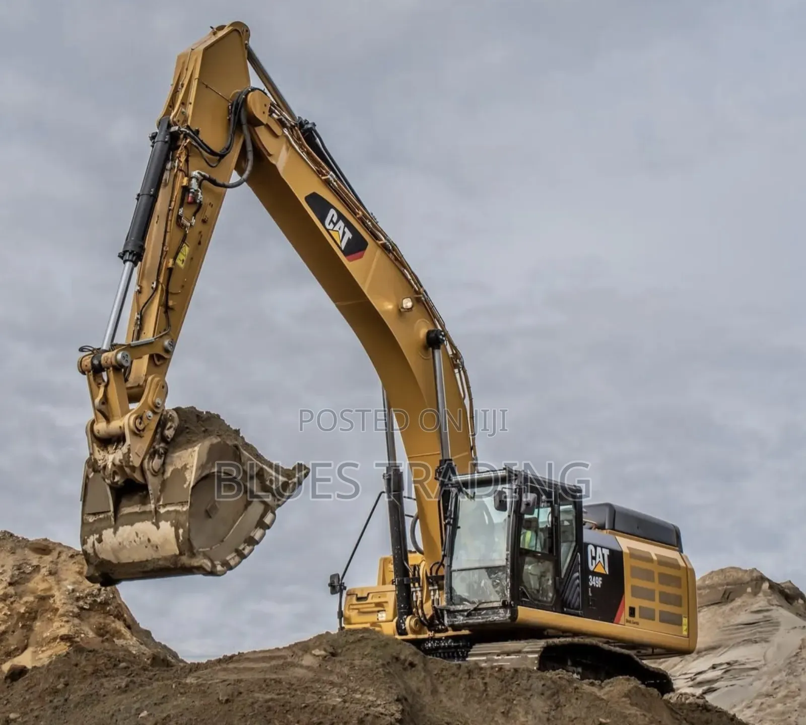 Excavator Cat Brand 330dl With Jackhammer