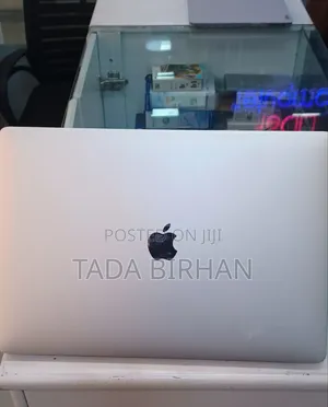 New Laptop Apple MacBook Pro 2018 32GB Intel Core I9 SSD 1T