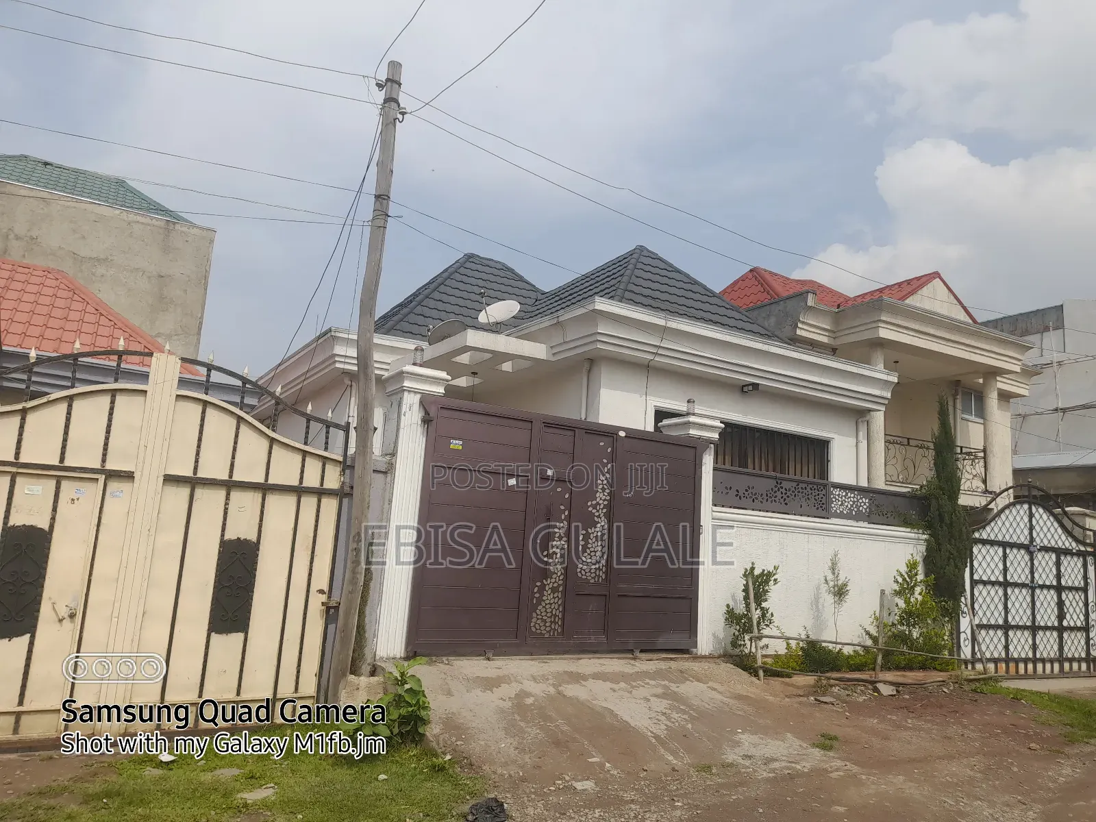 Furnished 4bdrm Farm House in Oromia-Finfinne for sale