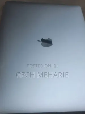 New Laptop Apple MacBook Pro 2017 16GB Intel Core I7 SSD 512GB