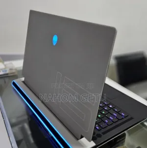New Laptop Alienware M15 R3 32GB Intel Core I7 SSD 1T